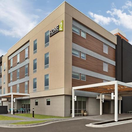 Home2 Suites By Hilton Brooklyn Park Minneapolis Bagian luar foto