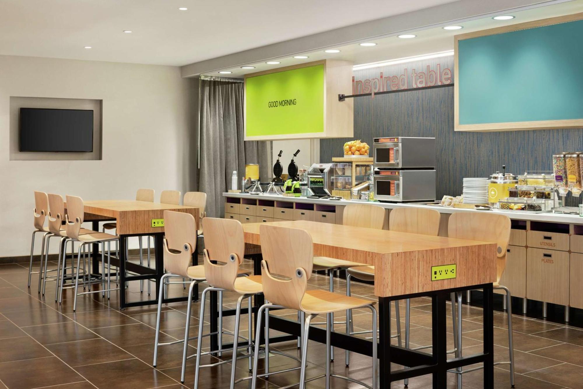 Home2 Suites By Hilton Brooklyn Park Minneapolis Bagian luar foto