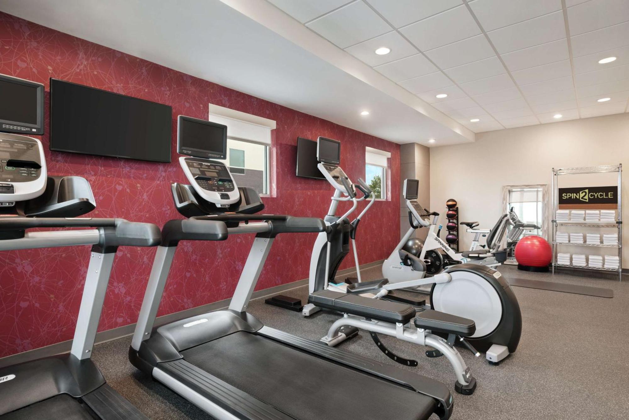 Home2 Suites By Hilton Brooklyn Park Minneapolis Bagian luar foto